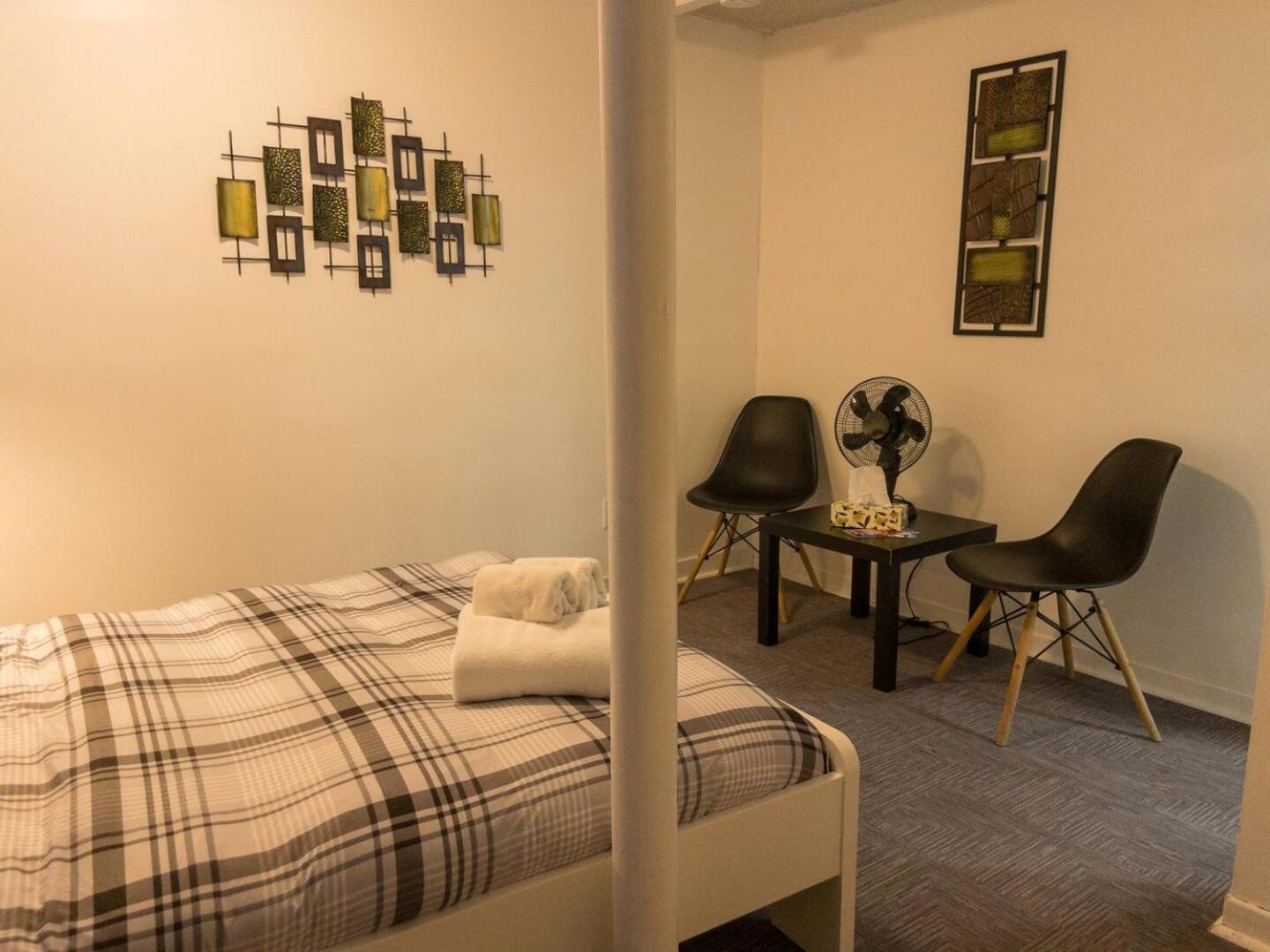 Heart Of Mtr For Memerable Experiance 2 Backyard 7Minmetro Fully Renovated & Equipped Монреаль Экстерьер фото